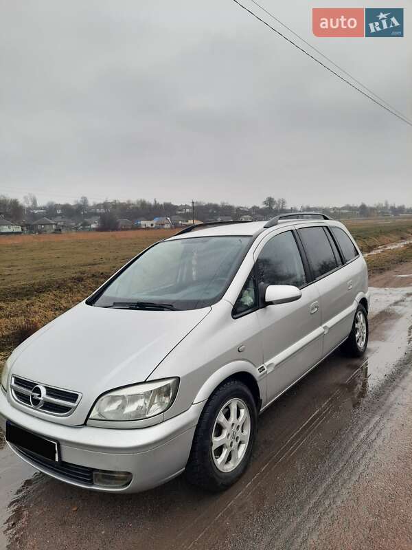 Мінівен Opel Zafira 2004 в Овручі