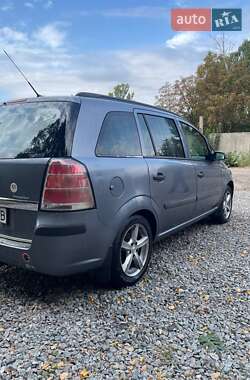 Мінівен Opel Zafira 2005 в Кегичівці