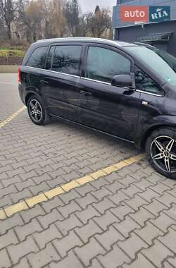 Мінівен Opel Zafira 2010 в Збаражі