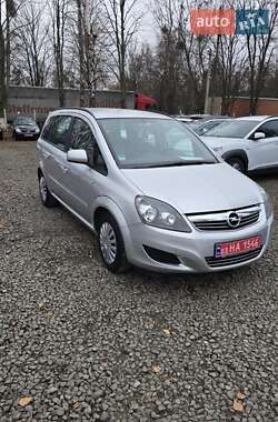 Минивэн Opel Zafira 2012 в Луцке