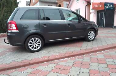 Мінівен Opel Zafira 2009 в Хмельницькому