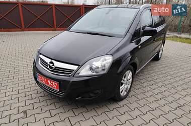 Минивэн Opel Zafira 2011 в Луцке