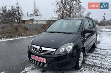 Минивэн Opel Zafira 2009 в Ахтырке