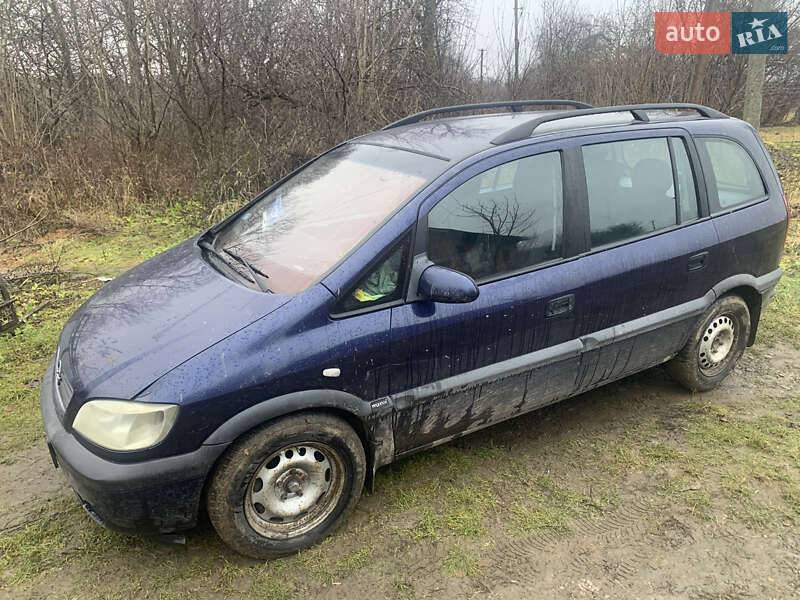 Минивэн Opel Zafira 2000 в Ивано-Франковске