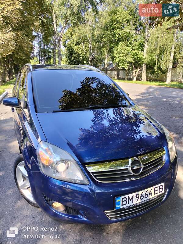 Минивэн Opel Zafira 2009 в Лохвице