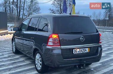 Минивэн Opel Zafira 2011 в Львове