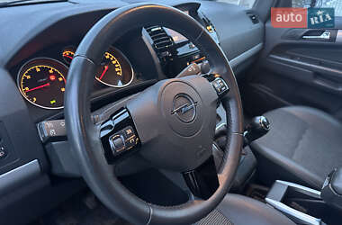 Минивэн Opel Zafira 2011 в Львове