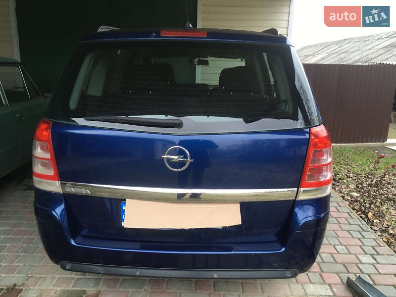 Минивэн Opel Zafira 2008 в Изяславе