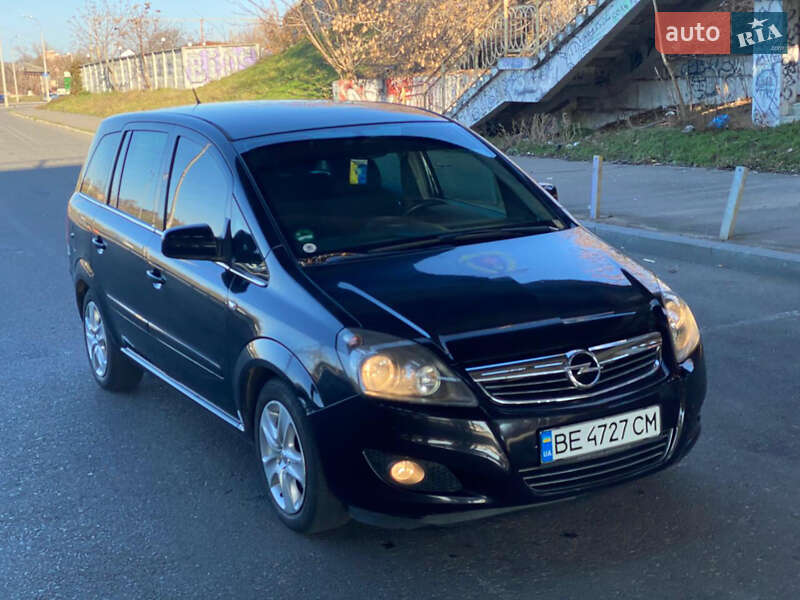 Мінівен Opel Zafira 2011 в Одесі