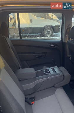 Мінівен Opel Zafira 2005 в 