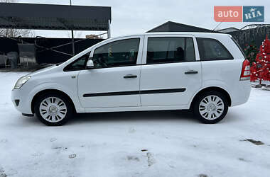 Мінівен Opel Zafira 2010 в Полтаві