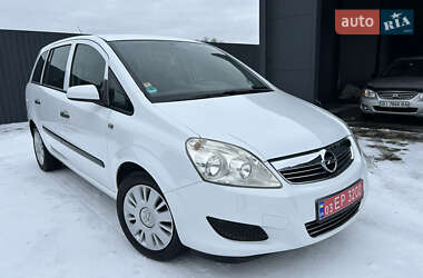 Мінівен Opel Zafira 2010 в Полтаві