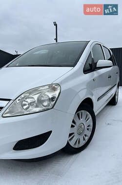 Мінівен Opel Zafira 2010 в Полтаві