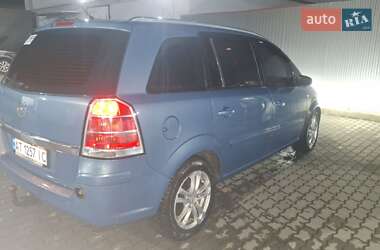 Мінівен Opel Zafira 2007 в Чернівцях