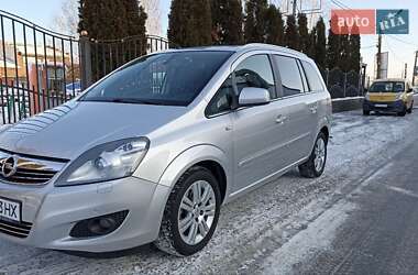 Минивэн Opel Zafira 2013 в Житомире