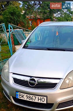 Мінівен Opel Zafira 2006 в Сосновому