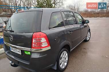 Мінівен Opel Zafira 2011 в Коростені