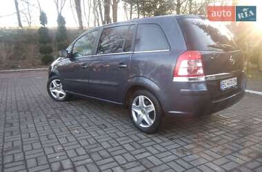 Минивэн Opel Zafira 2011 в Дрогобыче
