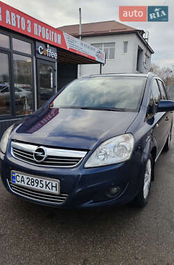 Мінівен Opel Zafira 2011 в Кам'янці