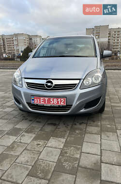 Мінівен Opel Zafira 2010 в Черкасах