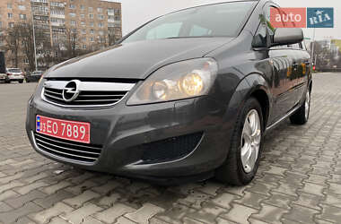 Мінівен Opel Zafira 2010 в Луцьку