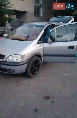 Минивэн Opel Zafira 1999 в Киеве