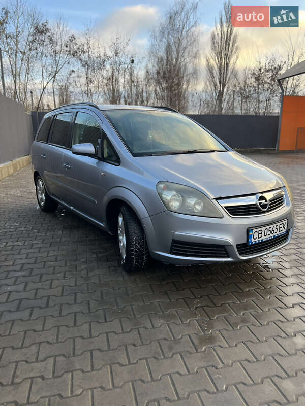 Минивэн Opel Zafira 2006 в Чернигове