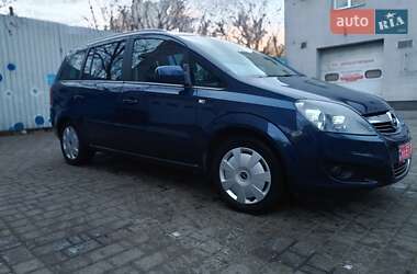 Минивэн Opel Zafira 2011 в Ивано-Франковске