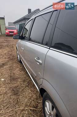 Мінівен Opel Zafira 2005 в Борисполі