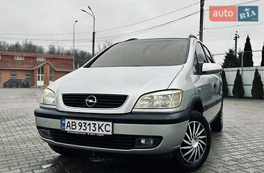 Мінівен Opel Zafira 2002 в Томашполі