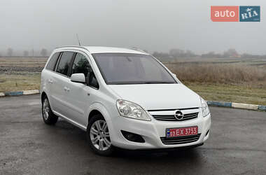 Мінівен Opel Zafira 2010 в Радивиліві