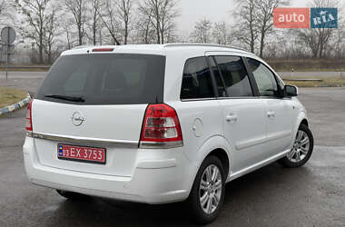 Мінівен Opel Zafira 2010 в Радивиліві