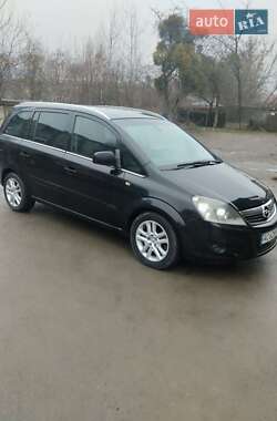 Мінівен Opel Zafira 2011 в Луцьку