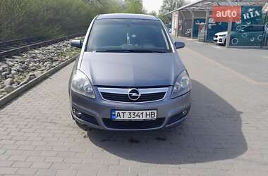 Мінівен Opel Zafira 2006 в Івано-Франківську