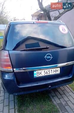 Минивэн Opel Zafira 2007 в 