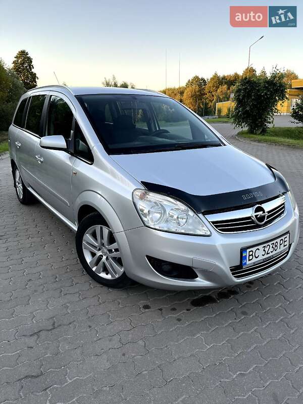 Минивэн Opel Zafira 2008 в Бродах