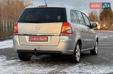 Минивэн Opel Zafira 2011 в Виннице