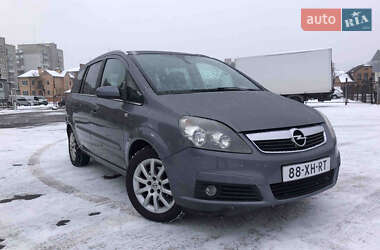 Мінівен Opel Zafira 2007 в Ладижині