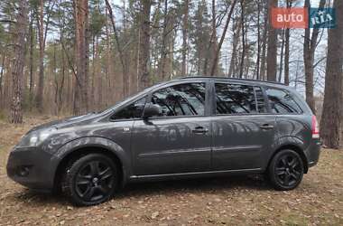 Минивэн Opel Zafira 2013 в Радомышле