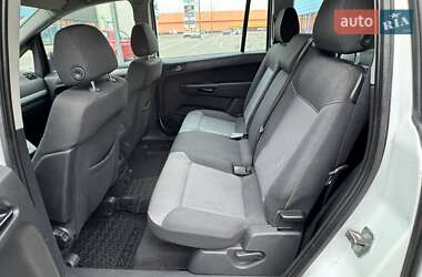 Минивэн Opel Zafira 2013 в Киеве