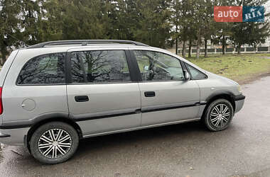 Минивэн Opel Zafira 1999 в Дубно