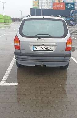 Минивэн Opel Zafira 1999 в Тлумаче