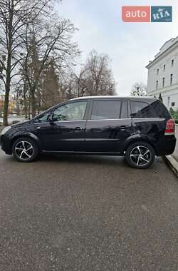 Минивэн Opel Zafira 2009 в Белой Церкви