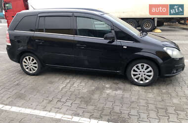 Мінівен Opel Zafira 2007 в Києві