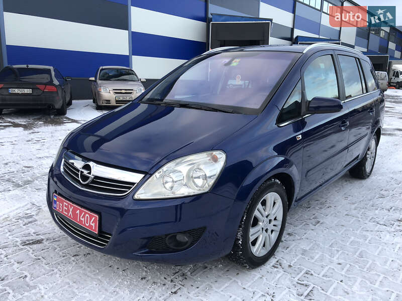 Мінівен Opel Zafira 2009 в Рівному