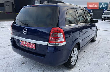 Мінівен Opel Zafira 2009 в Рівному