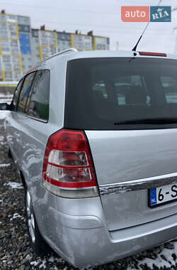 Мінівен Opel Zafira 2008 в Вінниці