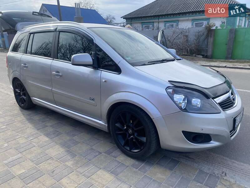 Opel Zafira 2008