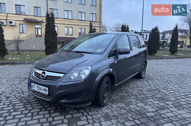 Мінівен Opel Zafira 2010 в Коломиї