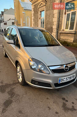 Мінівен Opel Zafira 2005 в Стрию